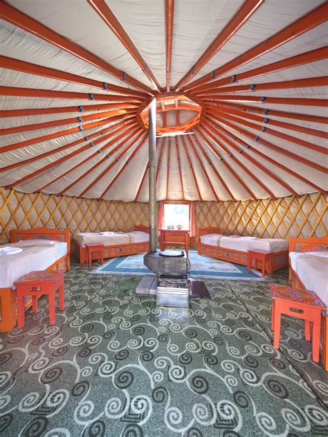 What is Inside a Mongolian Yurt? - Silk Road Yurts