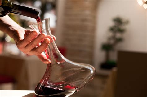 What You Need To Know About Wine Decanters, Plus 5 Shapes to Try ...