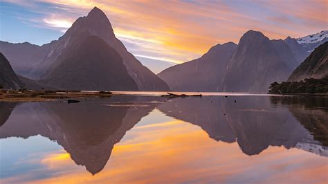 Mountain glacier at Milford Sound, South Island, New Zealand | Windows ...