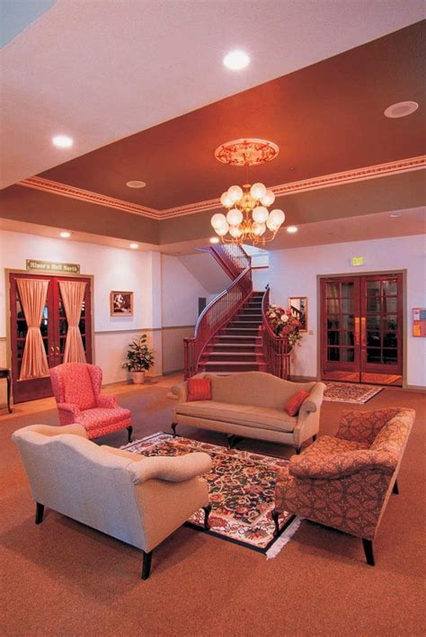 River's Edge Resort | Private Riverside Cottages In… | ALASKA.ORG