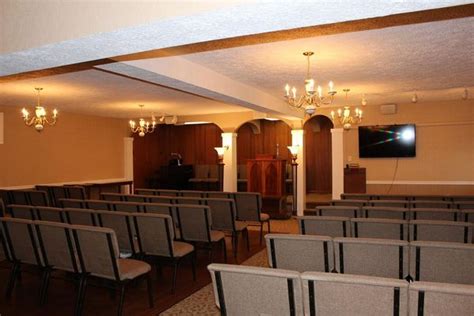 MABERRY FUNERAL HOME - Updated January 2026 - 52 Photos - 367 S Locust ...