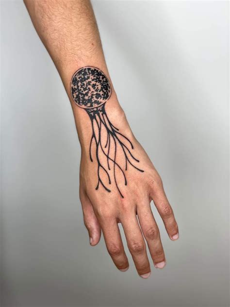 I got a Disco Elysium/Inland Empire inspired tattoo! : DiscoElysium