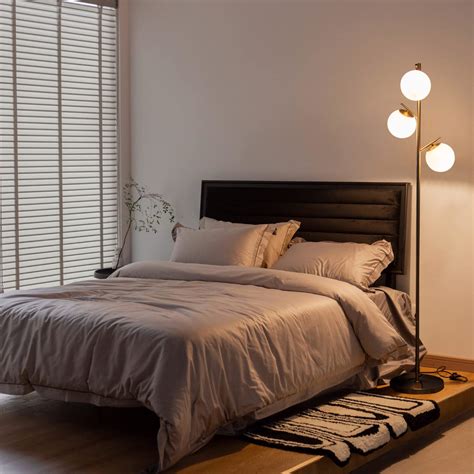 Tangkula 3-Globe Floor Lamp, Modern Freestanding Lamp – tangkula