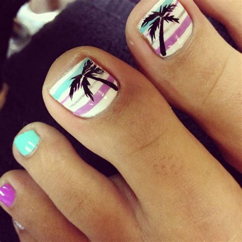 Beach toe nails | Toenail art designs, Easy toe nail designs, Mani
