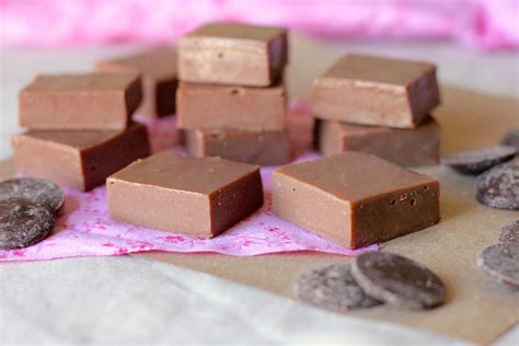 Easy chocolate fudge recipe - Kidspot