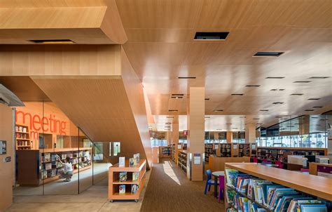Manhattan Beach Library — Johnson Favaro