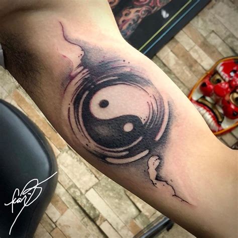 Tatoo Ying Yang, Ying Yang Tatuaje, Ying Y Yang, Yin Yang Wolf, Tribal ...