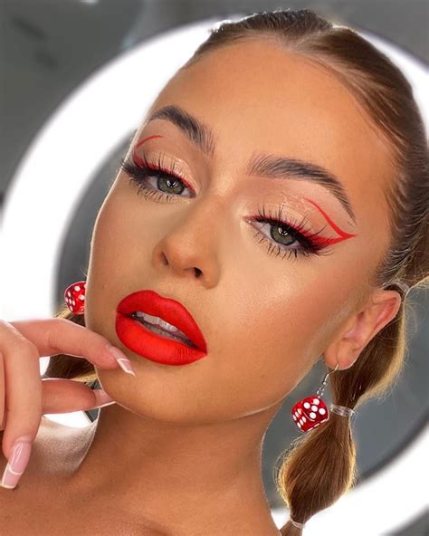 16 Eyeshadow Looks for Green Eyes - Degrees Of Vanity