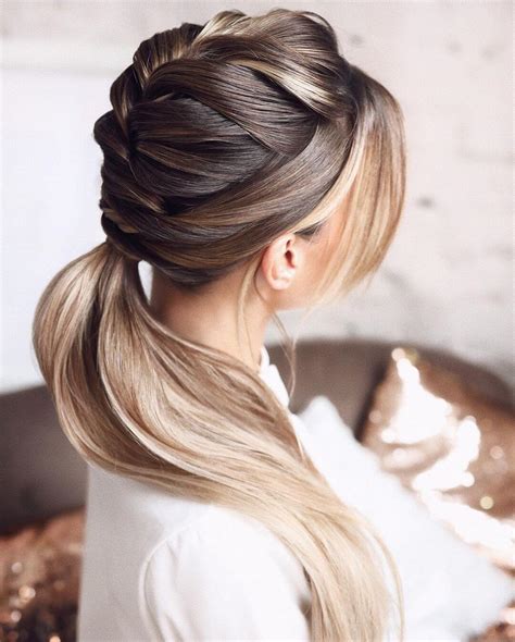 Low Ponytail Hairstyles