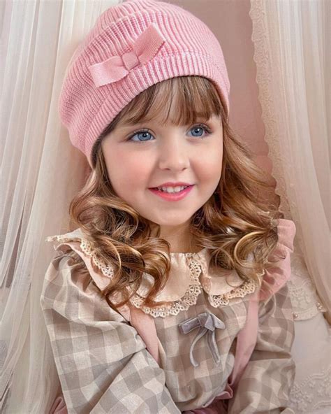 Cute June 2025 Calendar Designs