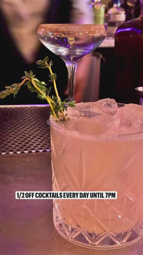 Where to Eat in Los Angeles: The Misfit Restaurant + Bar (Best Happy ...