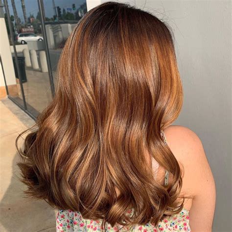 Why chestnut brown hair is the perfect hue when transitioning into fall ...