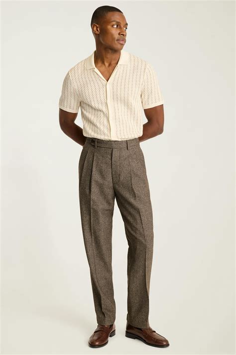 Pleated Wool Trousers | Elegant Wool Trousers with Vintage Appeal ...