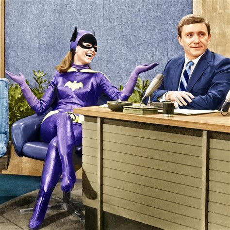 Batgirl Yvonne Craig on the Merv Griffin Show in 1967. (Colorized by OP) : r/OldSchoolCelebs