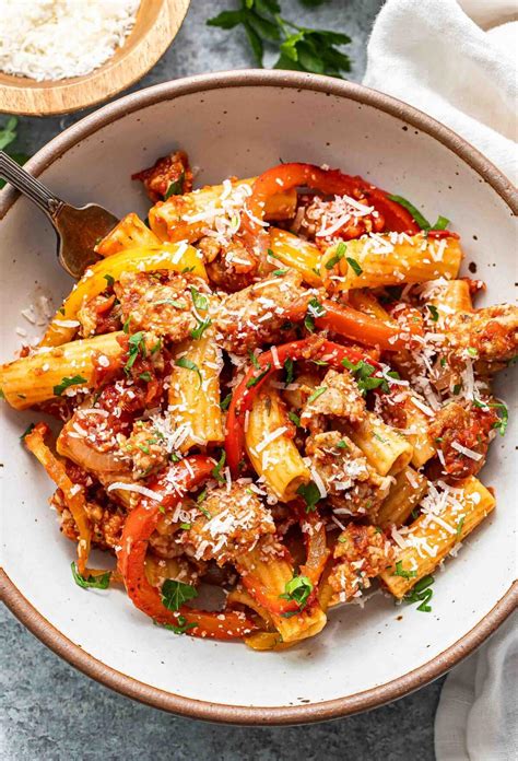 Sausage and Peppers Pasta - Recipe Runner