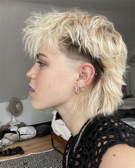 Pin by emily taylor on hair | Punk hair, Hair inspiration short, Hair ...