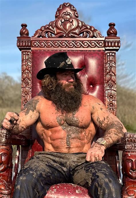 Liver King’s Weight (186), Height (5'7”), Age (45), Bio and Stats