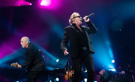 Billy Joel mit Axl Rose im Madison Square Garden (Video)