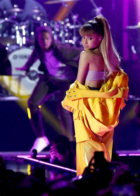 Sexy Beautiful Babes: Ariana Grande – iHeartRadio Music Festival Night ...