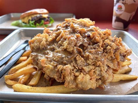 San Antonio's Mr. Juicy sells its last chicken-fried steak — for now