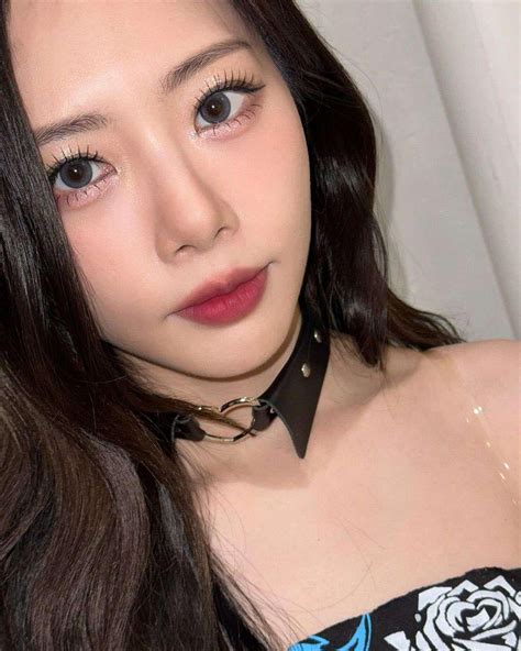 South east asian girls seem to be very under appreciated in this sub, anyone from SEA that likes ...