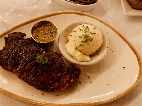 Rocco’s at the Brick Hotel - Global Traveler