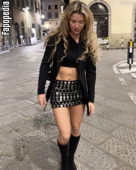 Camila Giorgi Nude Leaks - Photo #5907341 - Fapopedia