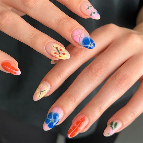 35 Hawaii-Inspired Nail Design Ideas | ThriveNaija