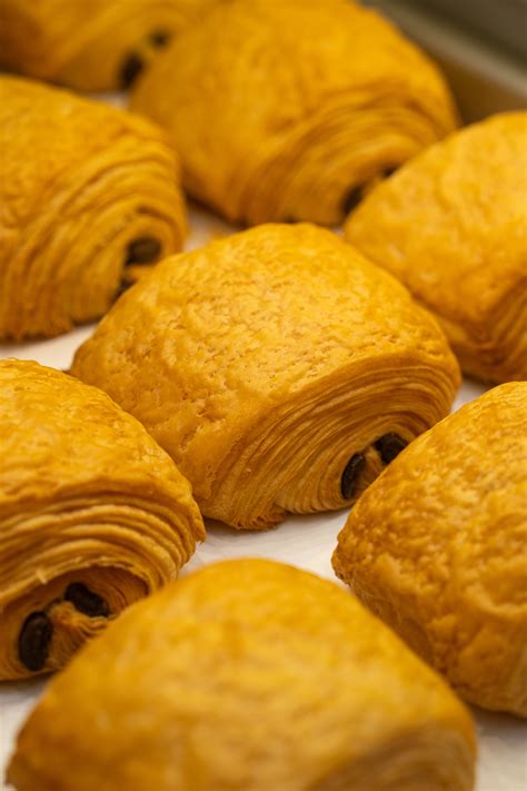 Miras In Defence Colony Is The Cosy Cafe Youll Keep Going Back To ...