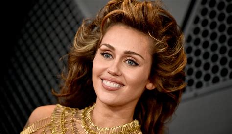 11 facts about LGBTQ singer Miley Cyrus you might not know