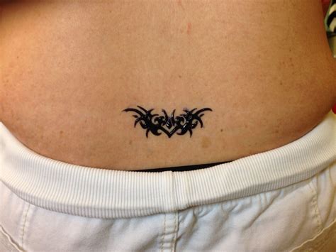 Henna Tramp Stamp - Worldwide Stamps Directory