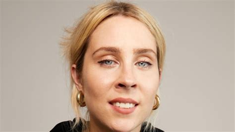 Stevie Martin: Clout - The Oxford Magazine