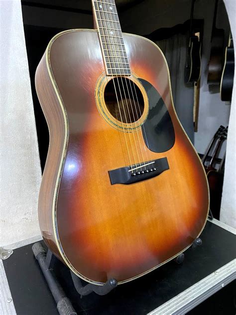 Morris W-28 Vintage Guitar, Hobbies & Toys, Music & Media, Musical ...
