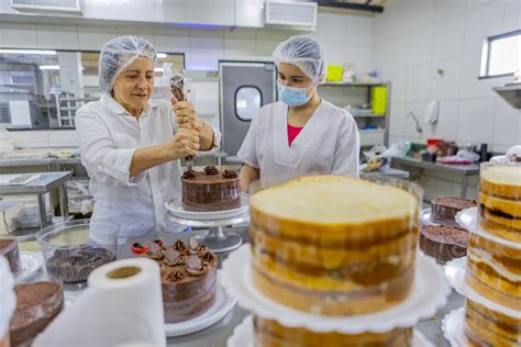 Noélia Doces e Salgados: as delícias caseiras que viraram negócio de ...