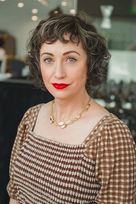 Chic French Bob Haircuts to Try in 2024-25 - Kappers Magazine