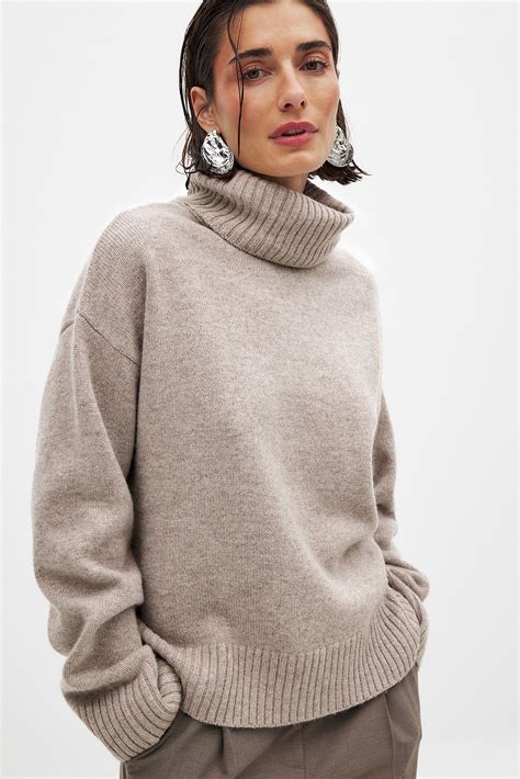 Wool Turtle Neck Sweater Beige | NA-KD