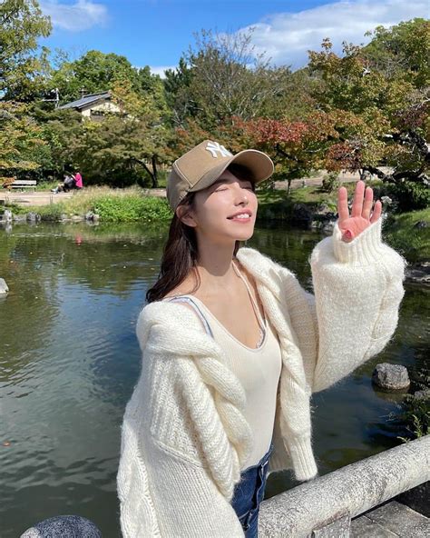 上原亜衣さんのインスタグラム写真 - (上原亜衣Instagram)「神社巡り大好きです⭐️ パワスポ ♡♡♡♡♡♡♡♡♡♡♡♡♡♡♡♡♡♡♡♡ @upu_chiba ビューティーサロン千葉 ...