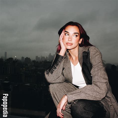 Dua Lipa Nude Leaks - Photo #3777893 - Fapopedia