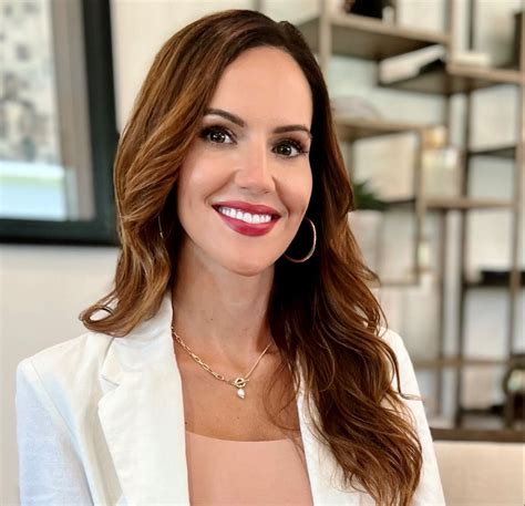 Jennifer White - Platinum Real Estate Agent