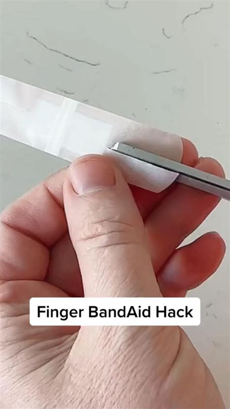 Finger bandaid hack – Artofit