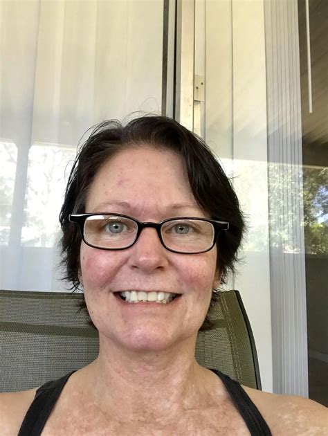 [kik] Let’s edge, goon and fall in love with my dumb gilf mom. No nudes. No limits can feed ...