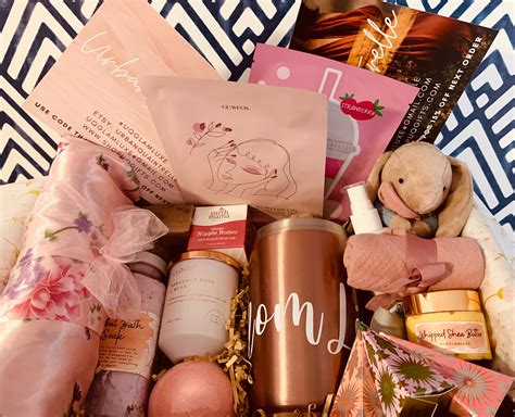 Gift Baskets For New Moms Canada at Mark Villa blog