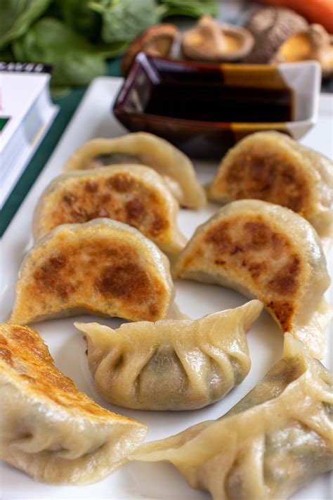 Fried Dumplings Vs Steamed Dumplings