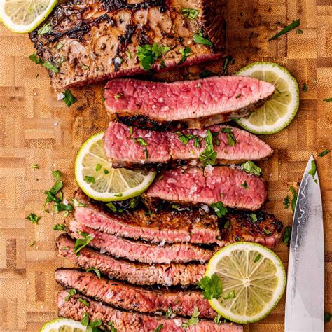 Sirloin Steak Recipe {Juicy & Tender} - The Big Man's World