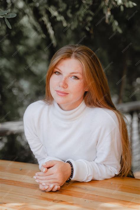 Girlfriend Gets A Spanking