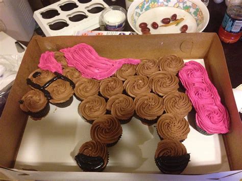 Horse Cupcake Cake Template