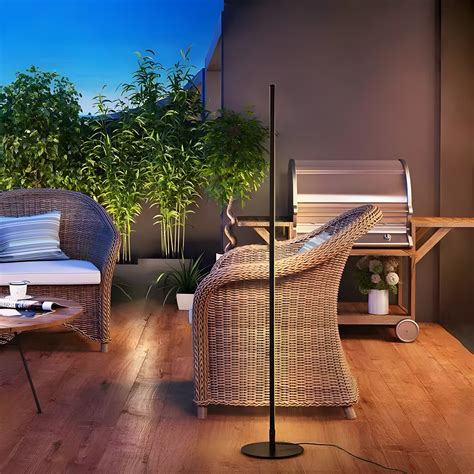 Solar Powered Minimalist Outdoor Floor Lamp - Solar Powered Outdoor ...