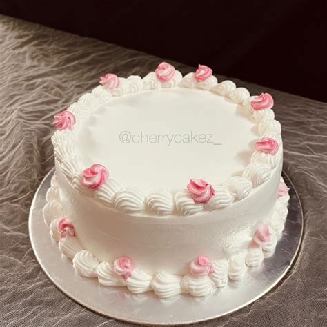 𝒄𝒉𝒆𝒓𝒓𝒚 𝒄𝒂𝒌𝒆𝒛 | °Vanilla Truffle °Grab your customized orders soon ° ° ° ° ° °#cakedecorating # ...