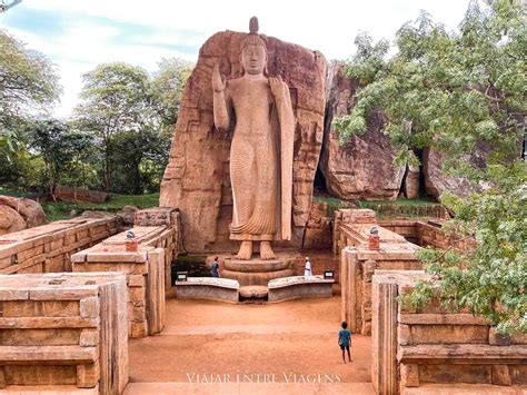 VISITAR SIGIRIYA - A fortaleza rochosa no centro do Sri Lanka