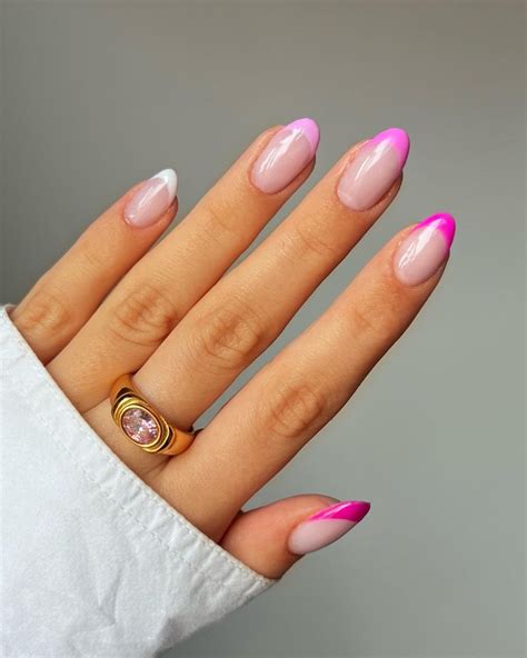 💖25+ Designs For Pink French Tip Nails To Look And Feel Ultra Femmy ...